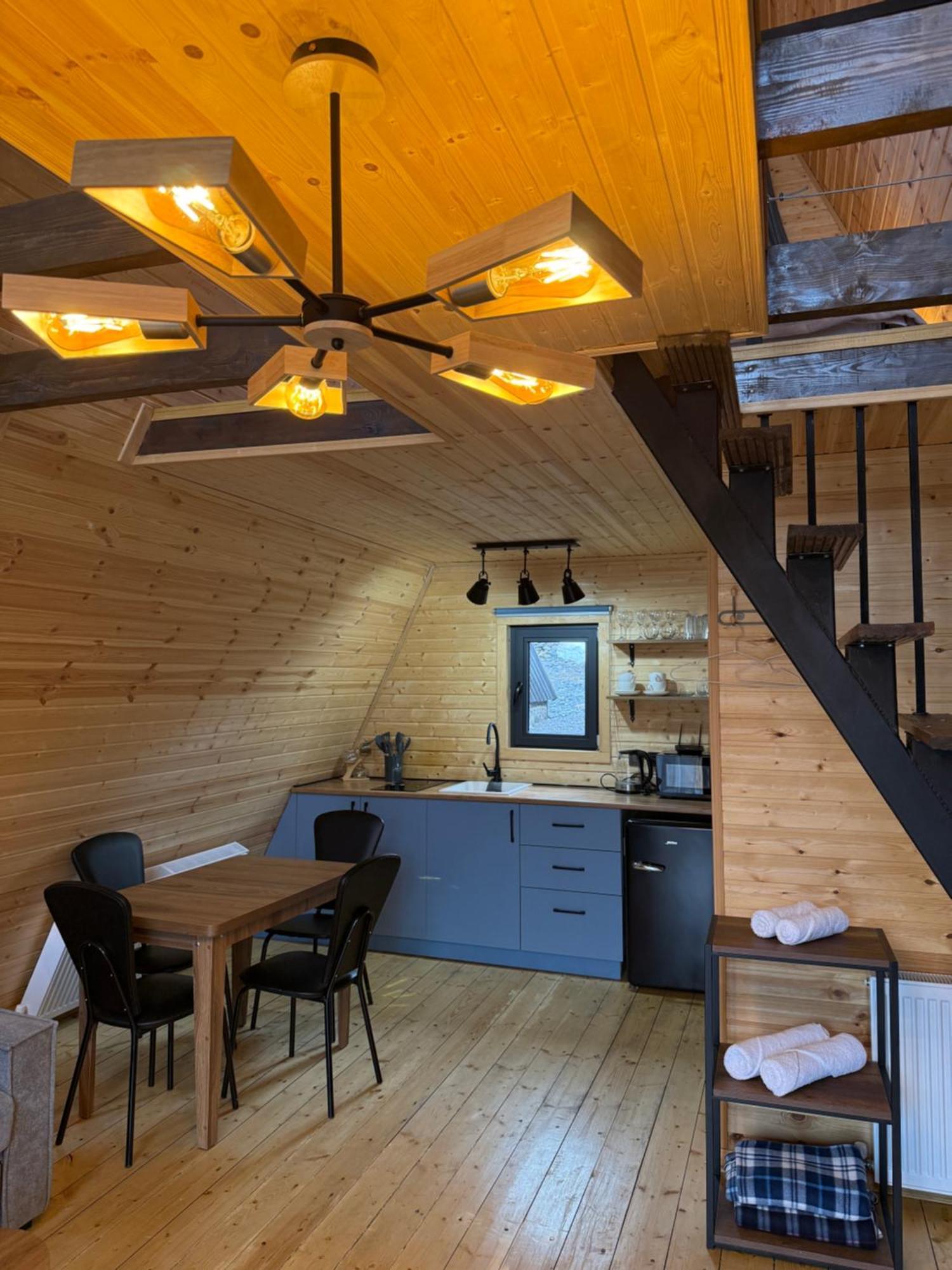 Sanseco Cottage Kazbegi Esterno foto